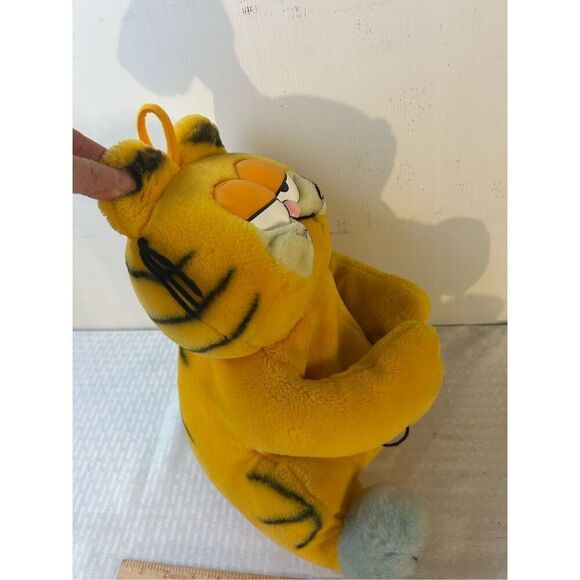 Garfield 16" pj hat 1981 zipper stuffed animal - Picture 3 of 8